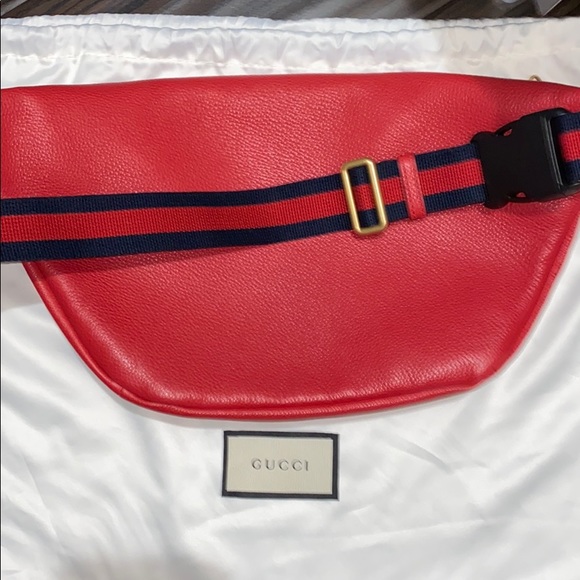 SOLD🎉🎉Authentic Gucci Bum Bag (Large size) - Picture 7 of 7